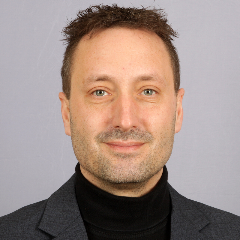 Dr. Markus Holzki