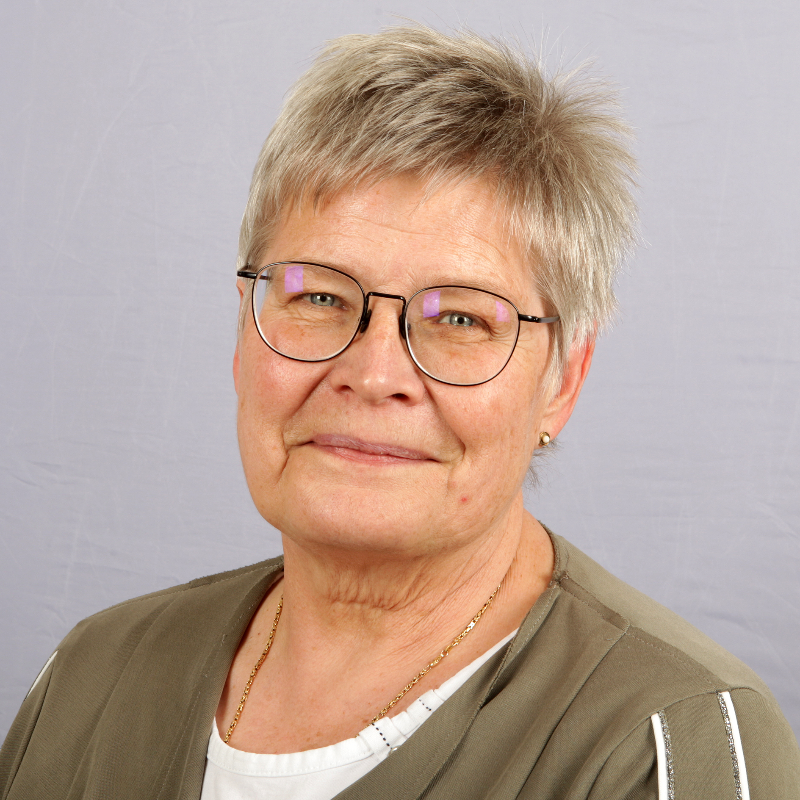  Karla Martin